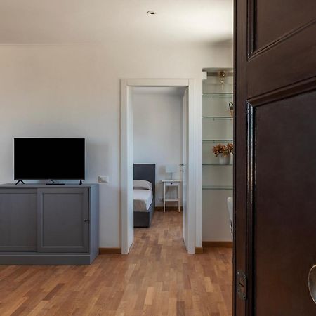 Mm San Giovanni Apartment โรม ภายนอก รูปภาพ