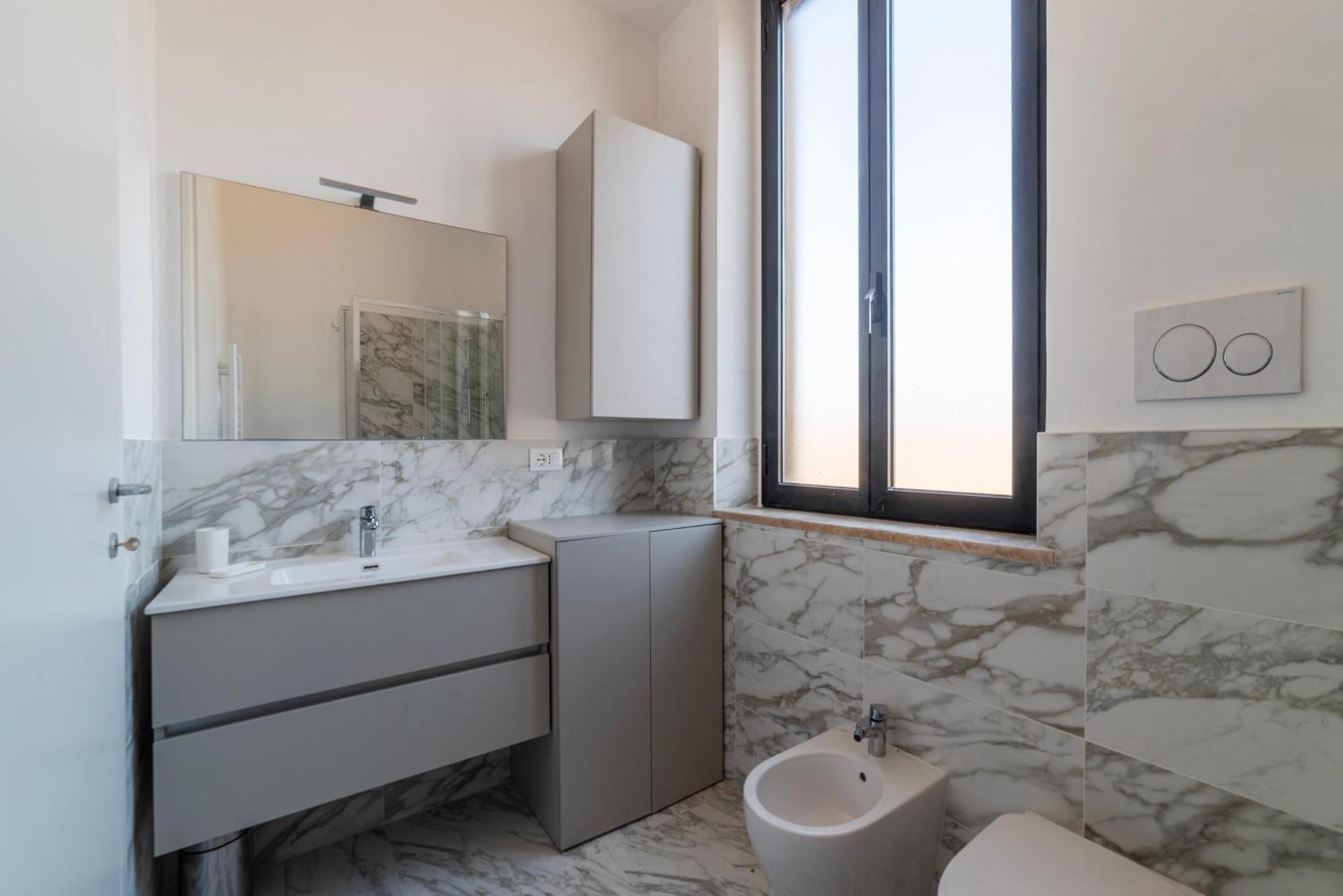 Mm San Giovanni Apartment โรม ภายนอก รูปภาพ